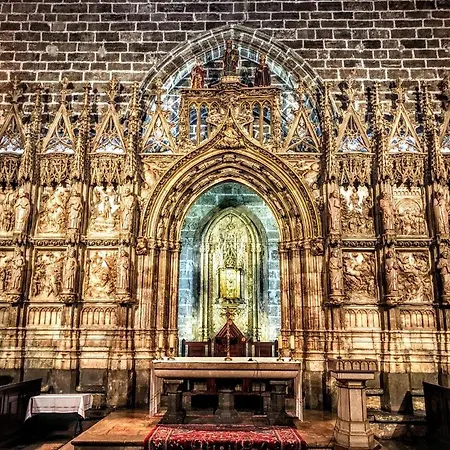 Cabanal Beachfront , 1 Min To Sea , Ac , Coffee , Balcony , Fastwifi Apartamento