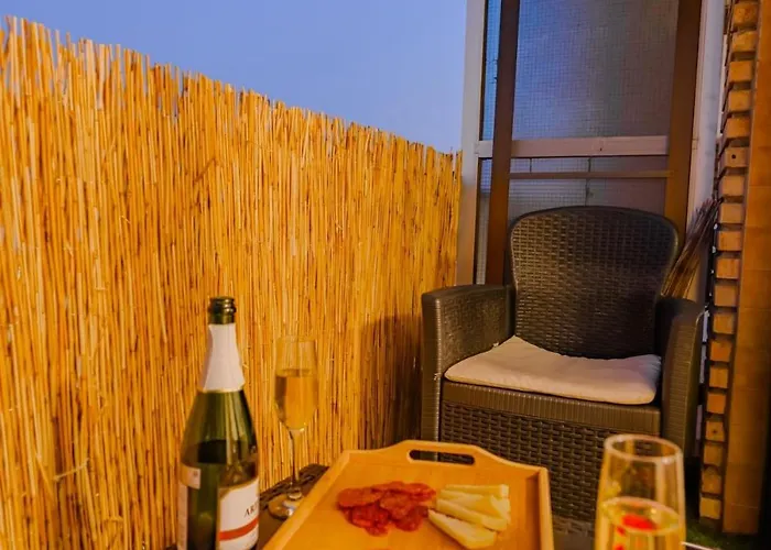 Cabañal Beachfront , 1 Min To Sea , Ac , Coffee , Balcony , Fastwifi